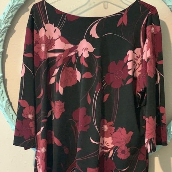 J.T.B Woman - Picture 2 of 4